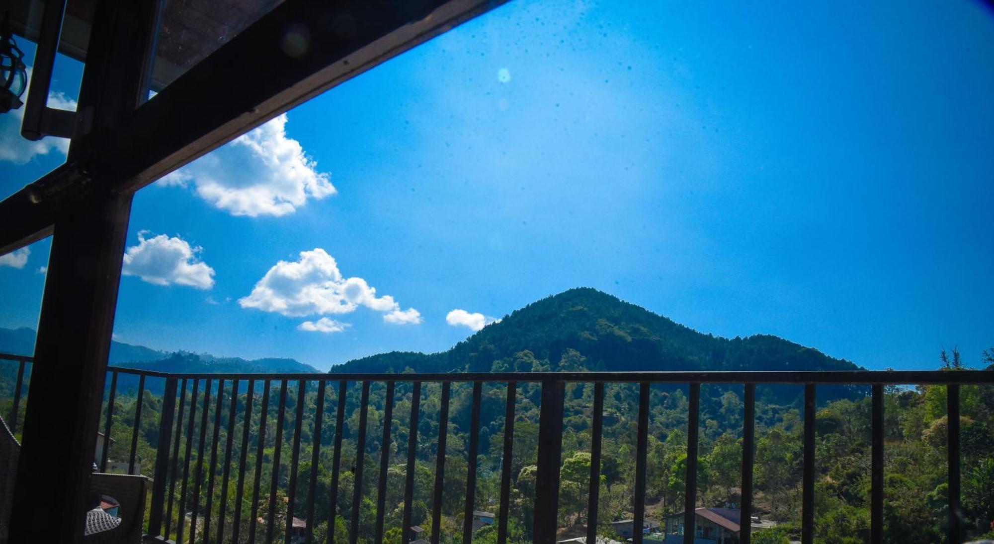 Ever Breeze Ella Hotel Zewnętrze zdjęcie